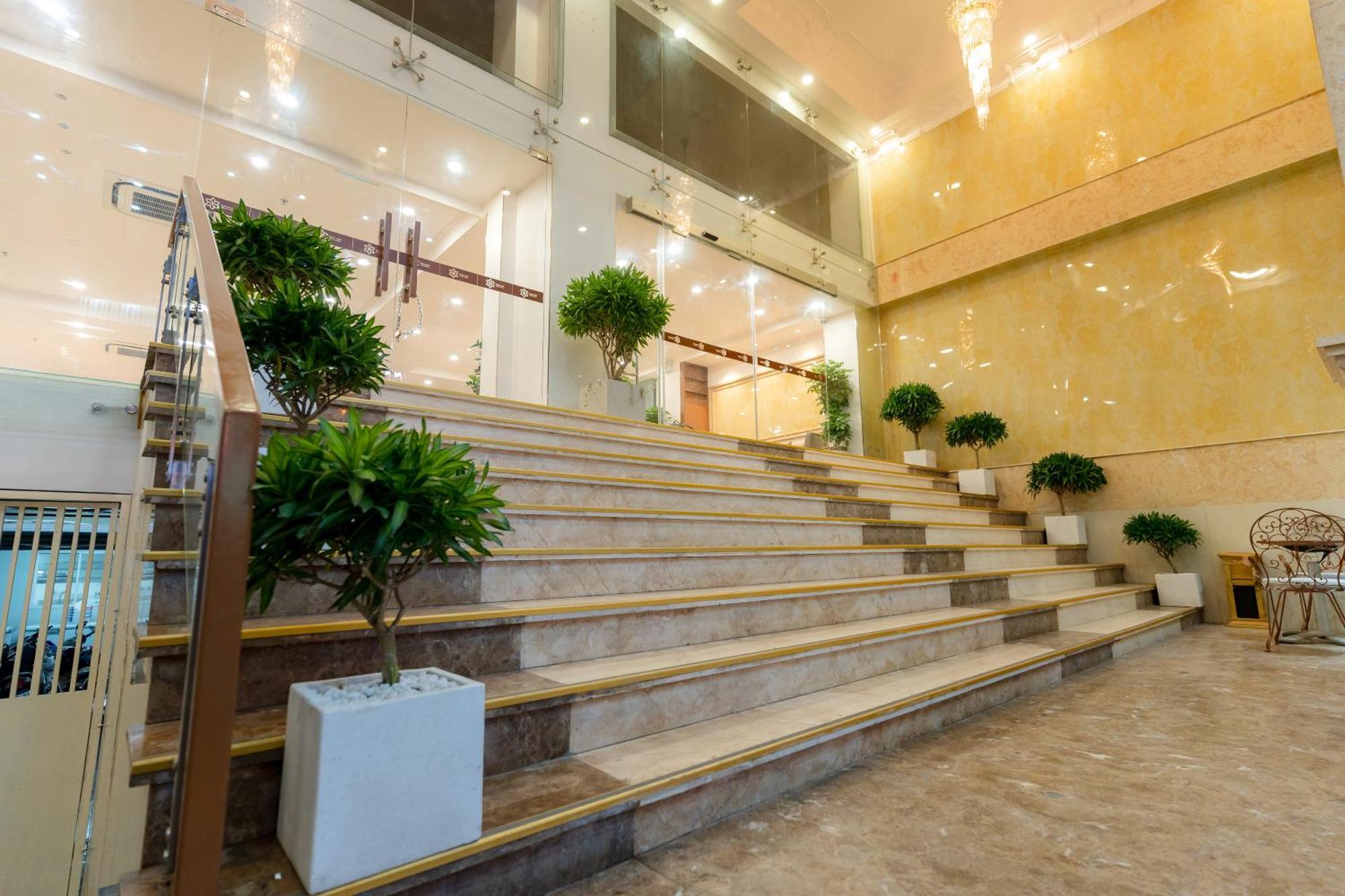Dahlialand Saigon & Swimming Pool 4* Ho Chi Minh City