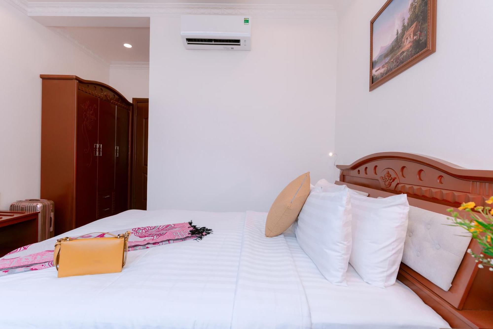 Hotel Dahlialand Saigon & Swimming Pool Ho Chi Minh City