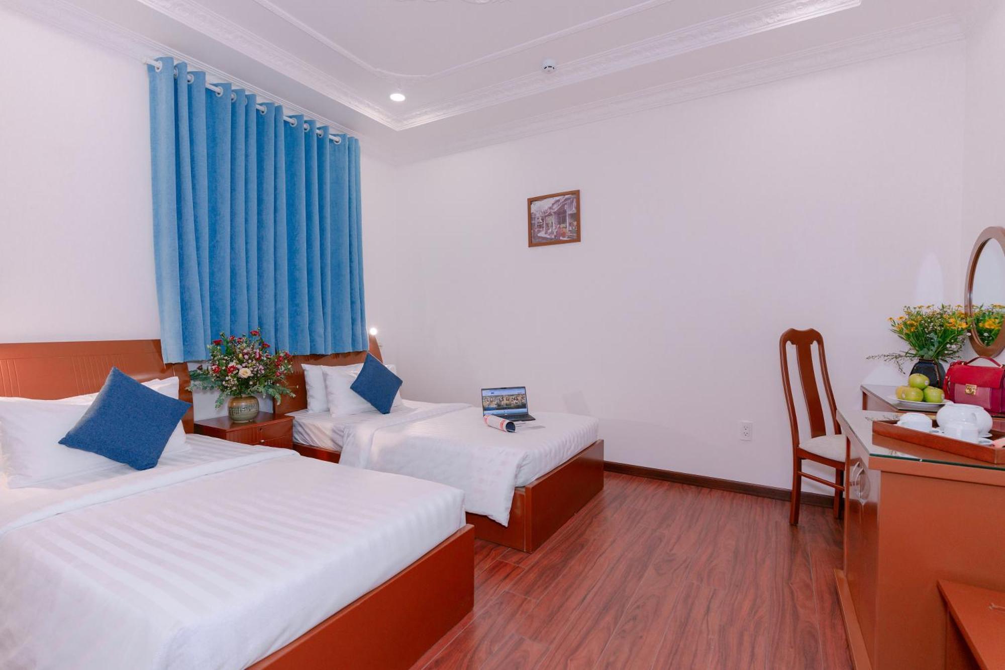 Dahlialand Saigon & Swimming Pool